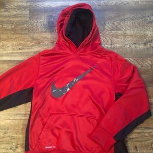 Boys Nike Therma-Fit Sweatshirt